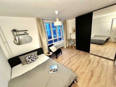 Erstbezug in Bestlage! Top-modernes Zimmer in neu sanierter Design-WG