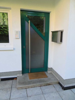 Neuwertige 4-Zimmer-Penthouse-Wohnung im 2-Familienhaus in Ennepetal