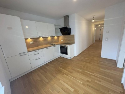 Neuwertige 71m² Wohnung mit Balkon - WG-tauglich &amp; top ausgestattet