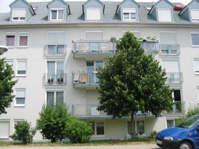 Außergewöhnliche und helle, moderne 1,5 ZKB Maisonett- Wohnung in MA-Niederfeld