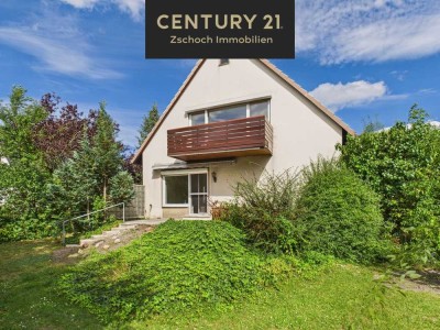 Sehnde-Höver: Wohnhaus mit viel Platz und schönem Garten!