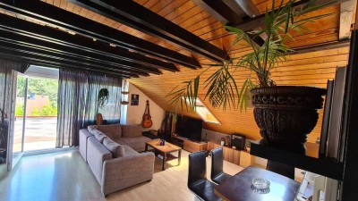 Charmante 1-Zimmer-Dachgeschosswohnung mit Balkon in Maichingen