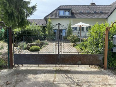 APARTES ATELIER-HAUS MIT KULTURGARTEN IN DER EIFEL