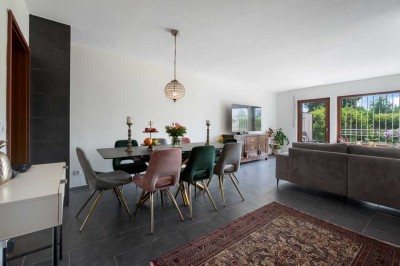 Gepflegtes Reihenhaus mit Garten und sonniger Lage – Frankfurt-Nied