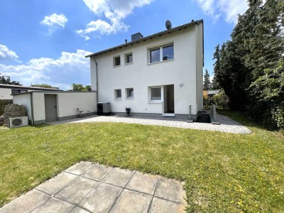 *** Frisch sanierte Einfamilienhaus mit Garten in Köln-Pesch***