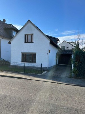 Gepflegtes Einfamilienhaus mit 4 Zimmern in Swisttal-Buschhoven