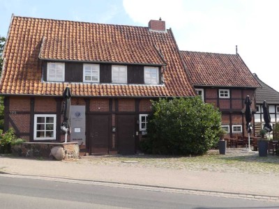 TOP! 2 - Familienhaus oder Restaurant mit separater Wohnung