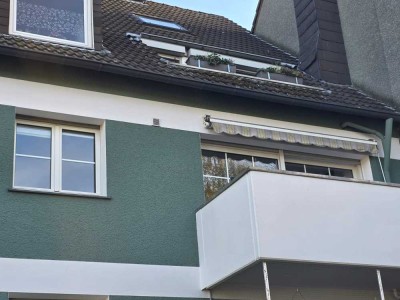 Erstbezug nach Sanierung: 3,5-Zi.-Wohnung mit Balkon in Bochum Kornharpen/Voede-Abzweig