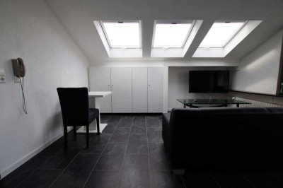 2 Zi.-Apt.  Möbliert in Allmersbach i. T