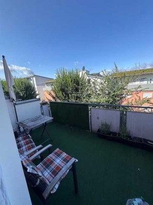 Charmante Dachgeschosswohnung mit Balkon in Schorndorf