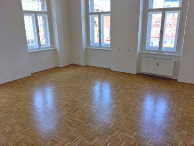 Heller 2 ZIMMER-Altbau, möblierte Einbauküche, Bad mit Dusche und WC, direkt am Jakominiplatz!