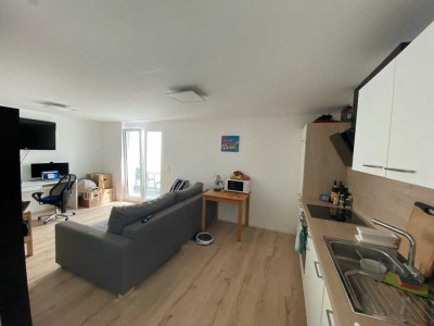 Exklusive 1-Zimmer-Wohnung mit EBK und Terasse in Magstadt