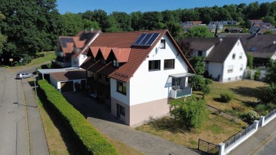 Großzügiges Generationenhaus mit Nähe zur Natur