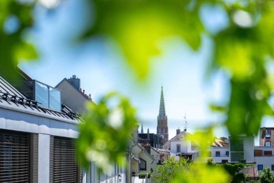 Wohnen an den Isarauen. Rückzugsort mit Dachterrasse nahe der Natur.