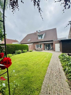 ***Grundsolides Doppelhaus mit Garage & Carport***Raesfeld***