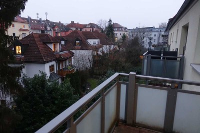 Helle 3-Zimmer Wohnung in perfekter Lage & WG geeignet