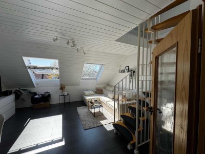 2-Zimmer-DG-Wohnung in Paderborn, Auf der Lieth - Uninähe