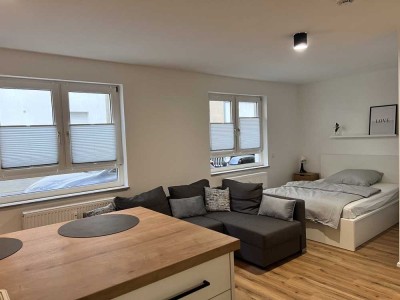 Erstbezug nach Sanierung: 1-Zimmer-Wohnung in Köln Humboldt/Gremberg