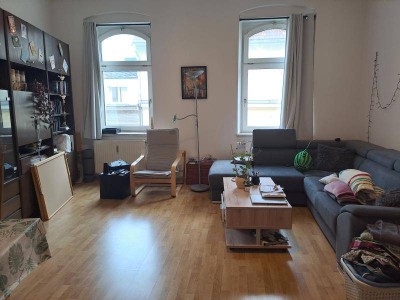 Schillerstraße 55: Hübsche, sonnige Wohnung mit ablösefreier Küche, 64,58m2 WNFL, 3.Stock, Gemeinschaftsgarten!, Nähe Südbahnhofmarkt!
