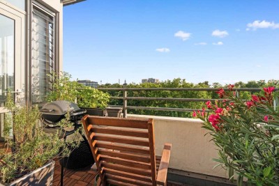 *Derendorf* – helle Eigentumswohnung mit Sonnenbalkon, Wintergarten & Tiefgarage in Toplage
