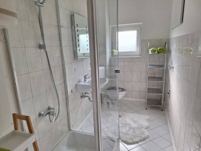 NEU,SANIERTE,SONNIGE MIETWOHNUNG IM STADTKERN
