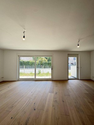 Stilvolle 3-Zimmer-Gartenwohnung mit großzügiger Terrasse – Wohnen im Grünen nahe der Donau