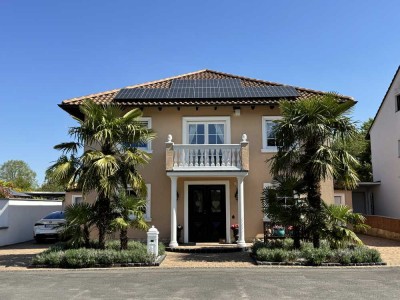 Exklusives Anwesen mit eigenem Poolparadies, Photovoltaikanlage und Luxusausstattung in Brühl