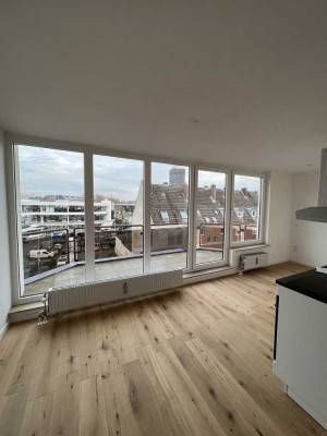 Modernes Apartment mit Balkon