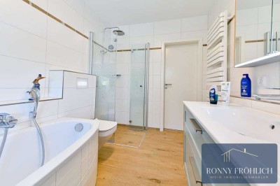 sanierte Eigentumswohnung in Chemnitz-Röhrsdorf! Einbauküche + BALKON + Wanne + Dusche, 2xStellplatz