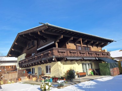 GERÄUMIGE 1 SCHLAFZIMMER DACHGESCHOSSWOHNUNG IN ZENTRUMSNÄHE VON MAISHOFEN