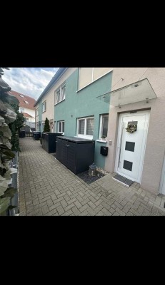 Wohnung in Reihenmittelhausstil !!!PROVISIONSFREI!!!