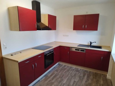 Ansprechende Wohnung mit Terrasse und Einbauküche in Bann