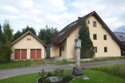 Geräumiges Ein-Zweifamilienhaus mit Seeblick-in 2 Wohnungen teilbar