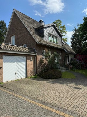 Freistehendes Einfamilienhaus in exklusiver Lage