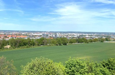 Einzigartige Penthouswohnung mit zwei Balkonen und PKW-Stellplatz