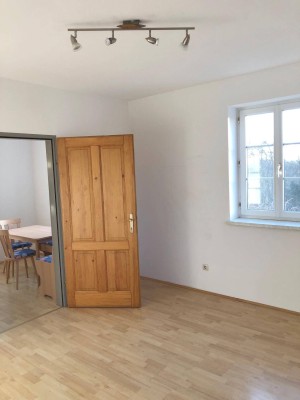 Kleine, feine Mietwohnung im Grünen