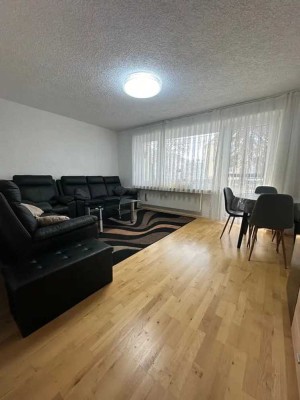 Schön sanierte 2 ZKB Wohnung