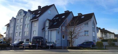 Attraktive 3-Zimmer-Wohnung mit Balkon, Einbauküche und Tiefgaragenplatz in Usingen