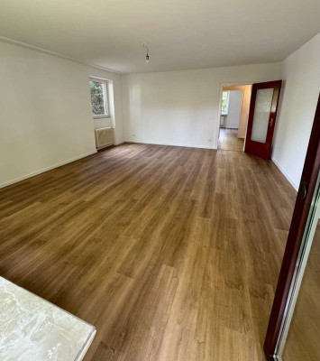 Charmante 2 Zimmer Wohnung 68qm in HH-Schnelsen