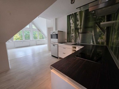 Lichtdurchflutete 2-Zimmer Wohnung