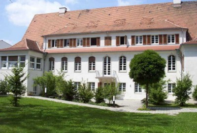 Attraktive 2-Zi.-Whg. in zentrumsnaher Stadtrandlage in Ulm (am Galgenberg) - mit TG-Stellplatz    -