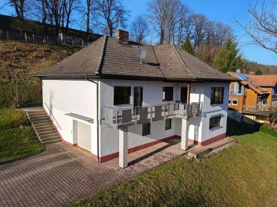 Wohnen im Grünen! Attraktiver Bungalow in Ortsrandlage