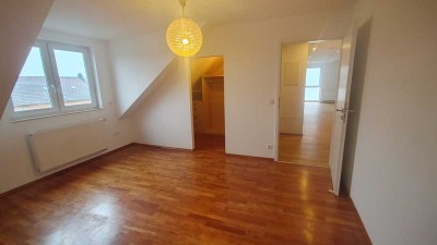 Helle 3-Zimmer Wohnung mit Balkon in Waghäusel
