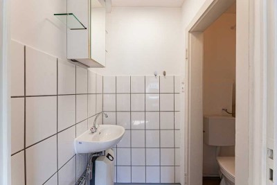 Komplett möblierte 2-Zimmer-Wohnung für 1-2 Personen