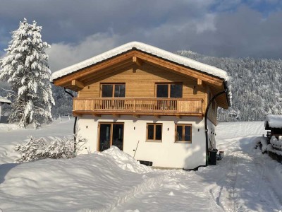 Neu gebautes Einfamilienhaus mit luxuriöser Ausstattung