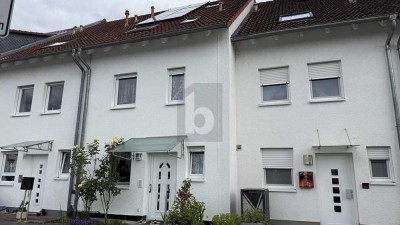 VIEL PLATZ UND NACHHALTIGE PV-ANLAGE