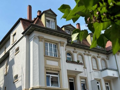 Sensationelle Mais.-Wohnung in der begehrten Weststadt