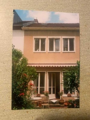 Ansprechendes 4-Zimmer-Haus in Nürnberg Dutzendteich