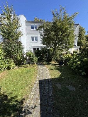 Reihenmittelhaus mit viel Platz, 4 Zimmern, Garten, Terrasse und 2 Stellplätzen im Soester Westen