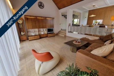 James-Bond-Flair-Living - top instandgehalten auf großem Grund mit 7 Garagenstellplätzen